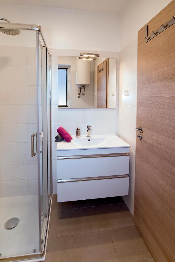 Holiday Home M1 & M2 PUY Rom bilde